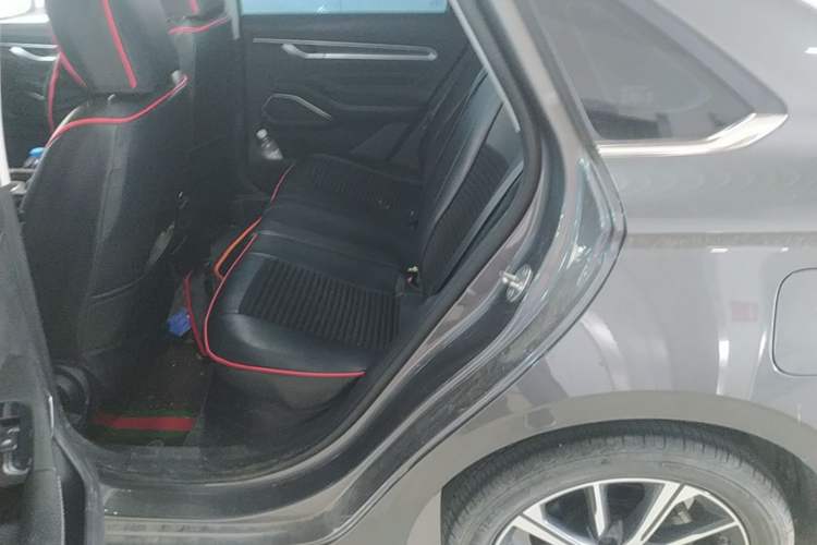 Used Geely Auto Emgrand 2022 4th Generation 1.5L CVT Luxury Model Left Rear Seat