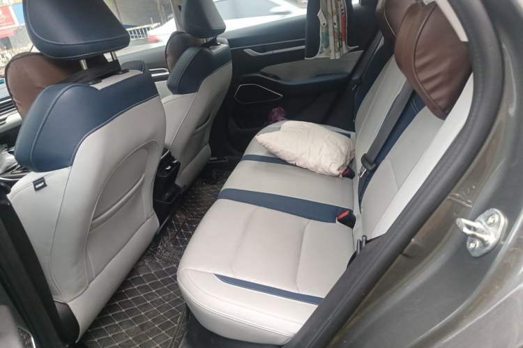 Used Geely Auto Emgrand 2022 4th Generation 1.5L CVT Flagship Model Left Rear Seat
