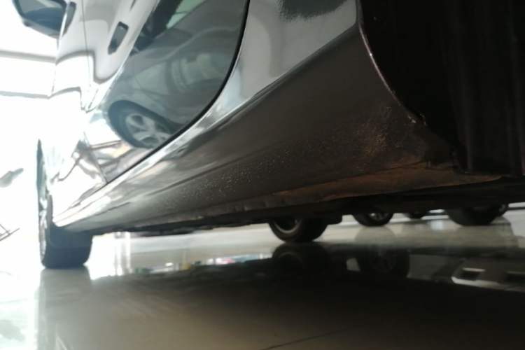 Used Geely Auto Emgrand 2022 4th Generation 1.5L CVT Luxury Model Left Side Sill