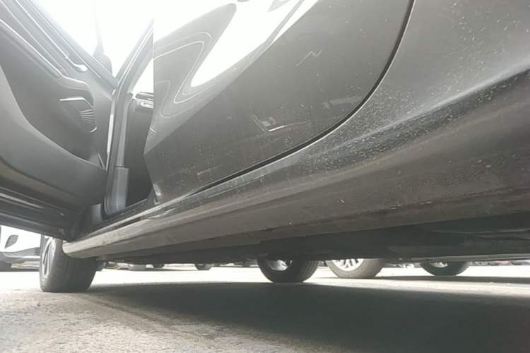 Used Geely Auto Emgrand 2022 4th Generation 1.5L CVT Luxury Model Left Side Sill
