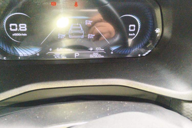 Used Geely Auto Emgrand 2022 4th Generation 1.5L CVT Luxury Model Odometer Close Up
