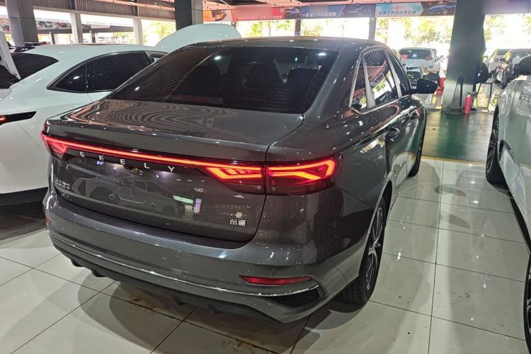 Used Geely Auto Emgrand 2022 4th Generation 1.5L CVT Flagship Model Rear Right 45 Deg
