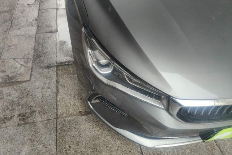 Used Geely Auto Emgrand 2022 4th Generation 1.5L CVT Luxury Model Right Front Headlight