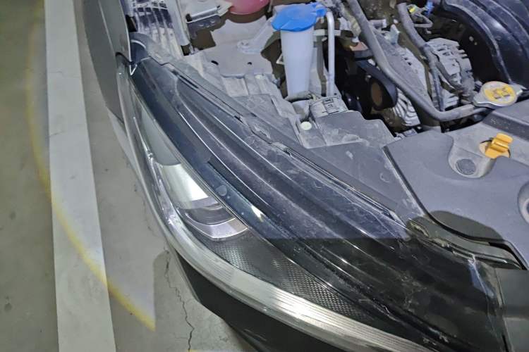 Used Geely Auto Emgrand 2022 4th Generation 1.5L CVT Flagship Model Right Front Headlight