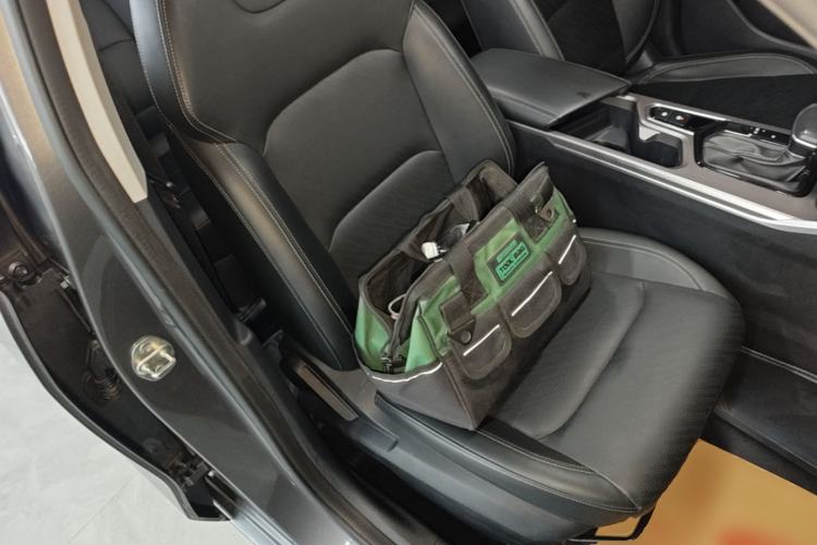 Used Geely Auto Emgrand 2022 4th Generation 1.5L CVT Luxury Model Right Front Seat