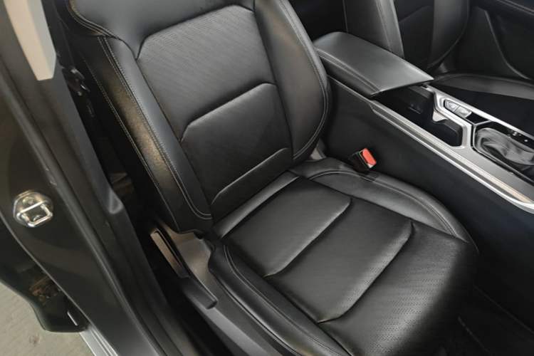 Used Geely Auto Emgrand 2022 4th Generation 1.5L CVT Luxury Model Right Front Seat