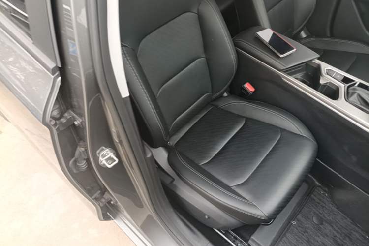 Used Geely Auto Emgrand 2022 4th Generation 1.5L CVT Asian Games Edition Right Front Seat