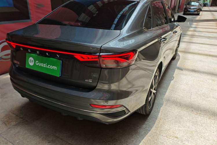 Used Geely Auto Emgrand 2022 4th Generation 1.5L CVT Luxury Model Right Rear Taillight