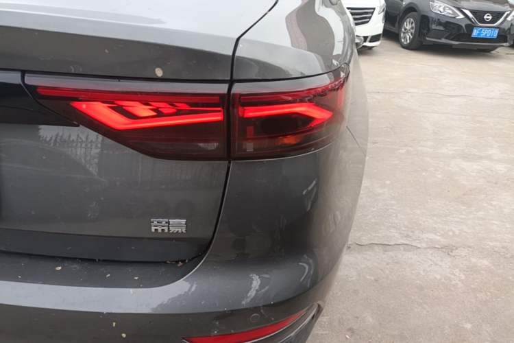 Used Geely Auto Emgrand 2022 4th Generation 1.5L CVT Asian Games Edition Right Rear Taillight