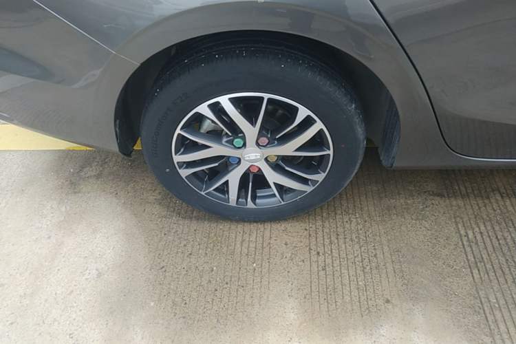 Used Geely Auto Emgrand 2022 4th Generation 1.5L CVT Elite Model Right Rear Wheel Hub