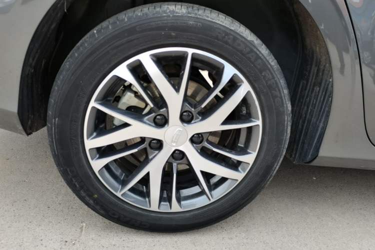 Used Geely Auto Emgrand 2022 4th Generation 1.5L CVT Elite Model Right Rear Wheel Hub