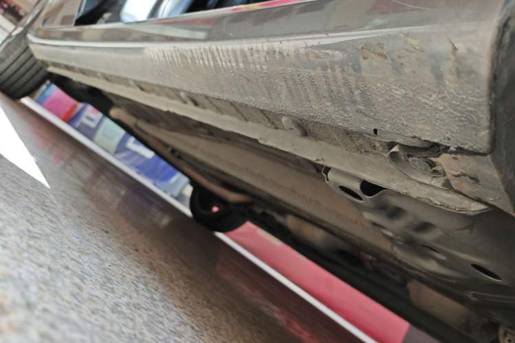 Used Geely Auto Emgrand 2022 4th Generation 1.5L CVT Luxury Model Right Side Sill