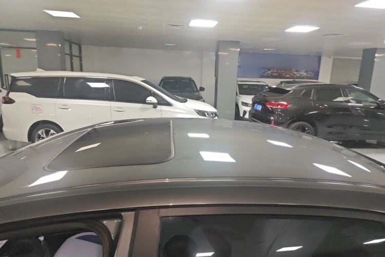 Used Geely Auto Emgrand 2022 4th Generation 1.5L CVT Flagship Model Roof