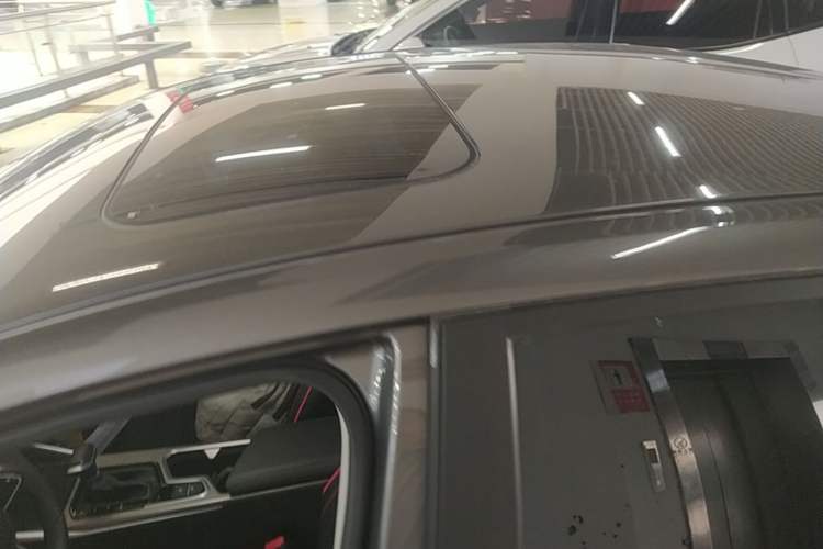 Used Geely Auto Emgrand 2022 4th Generation 1.5L CVT Luxury Model Roof