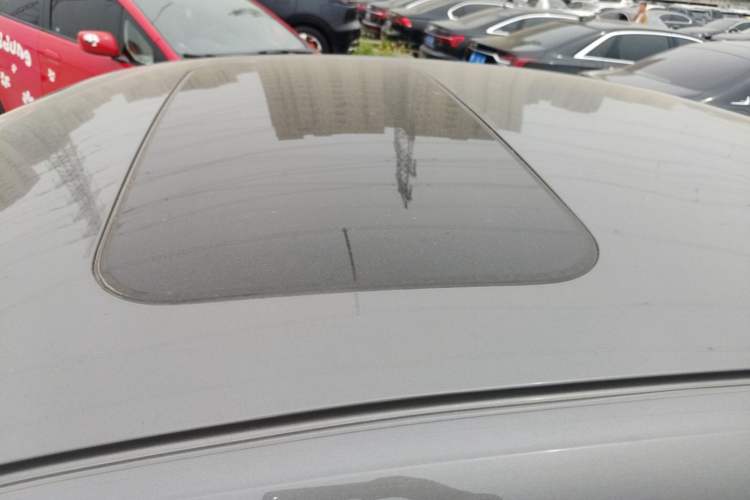 Used Geely Auto Emgrand 2022 4th Generation 1.5L CVT Luxury Model Roof