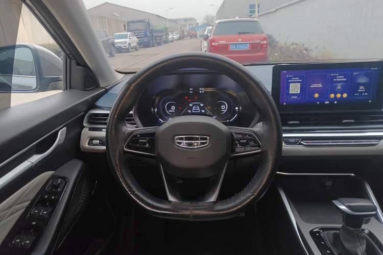 Used Geely Auto Emgrand 2022 4th Generation 1.5L CVT Flagship Model Steering Wheel