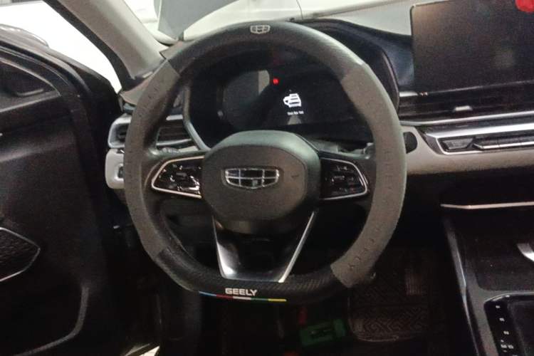 Used Geely Auto Emgrand 2022 4th Generation 1.5L CVT Flagship Model Steering Wheel