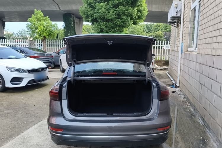 Used Geely Auto Emgrand 2022 4th Generation 1.5L CVT Luxury Model Trunk