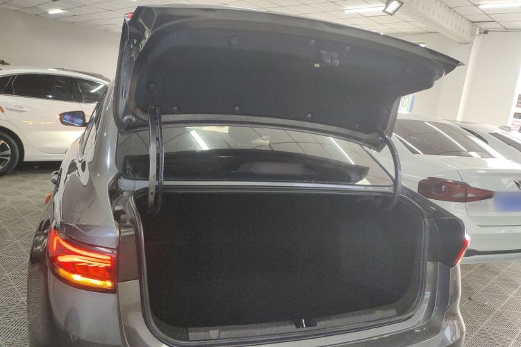 Used Geely Auto Emgrand 2022 4th Generation 1.5L CVT Luxury Model Trunk