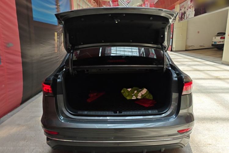 Used Geely Auto Emgrand 2022 4th Generation 1.5L CVT Luxury Model Trunk