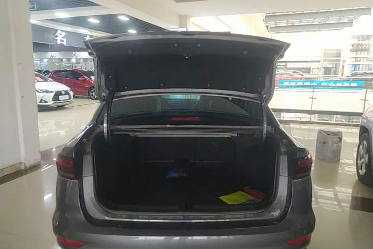 Used Geely Auto Emgrand 2022 4th Generation 1.5L CVT Luxury Model Trunk