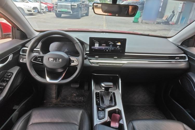 Used Geely Auto Emgrand 2022 4th Generation 1.5L CVT Luxury Model Center Console
