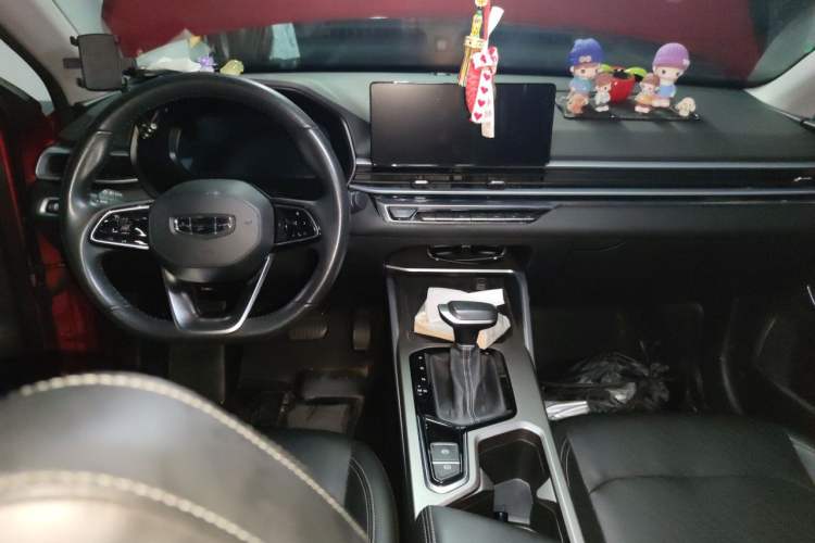 Used Geely Auto Emgrand 2022 4th Generation 1.5L CVT Luxury Model Center Console