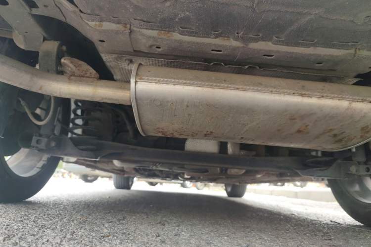 Used Geely Auto Emgrand 2022 4th Generation 1.5L CVT Flagship Model Chassis Rear