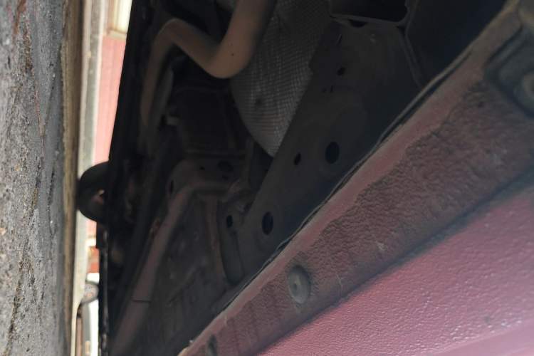 Used Geely Auto Emgrand 2022 4th Generation 1.5L CVT Flagship Model Chassis Rear Right