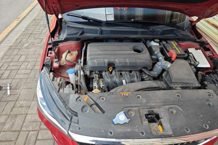 Used Geely Auto Emgrand 2022 4th Generation 1.5L CVT Flagship Model Engine Bay Right