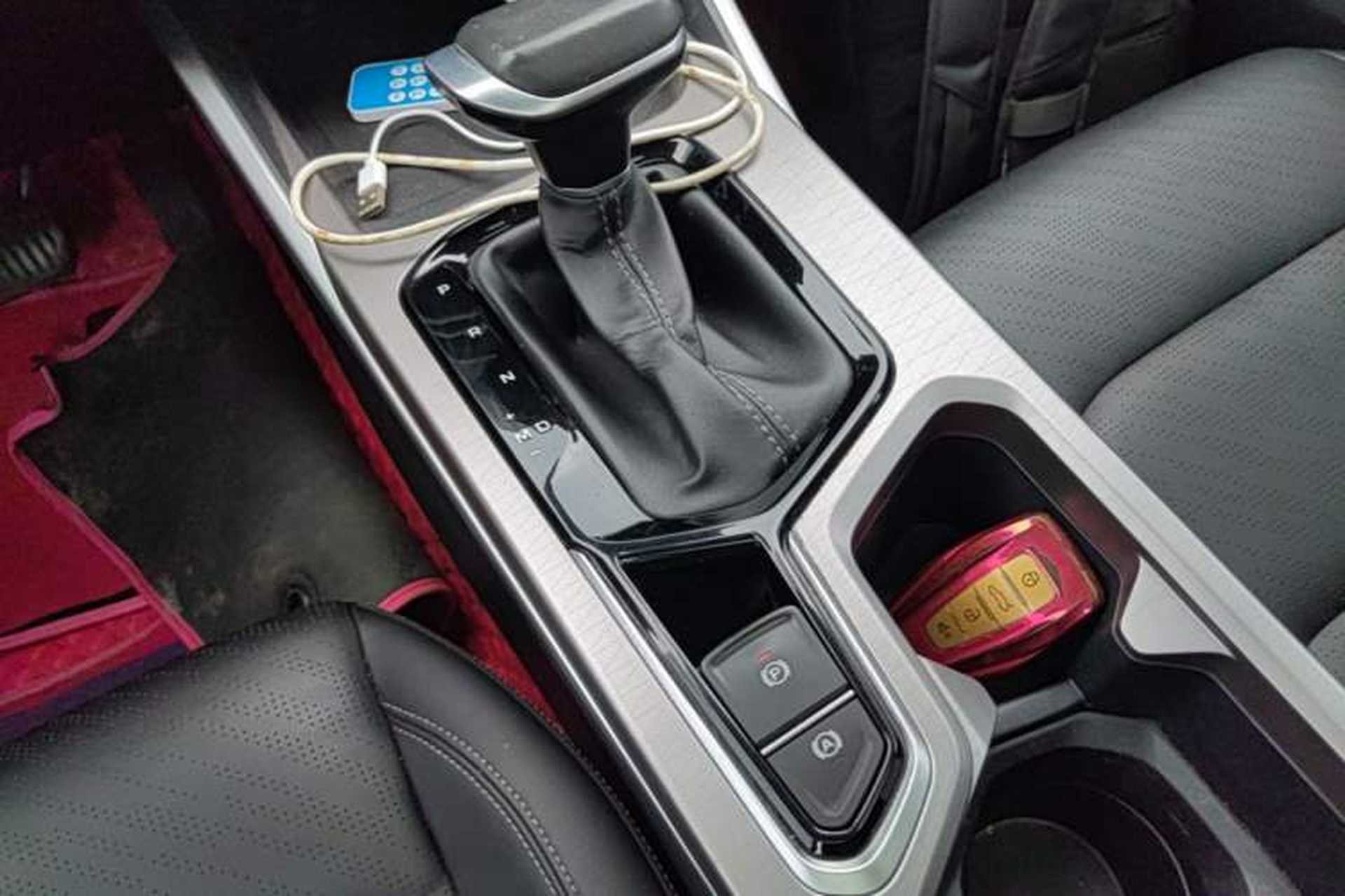 Used Geely Auto Emgrand 2022 4th Generation 1.5L CVT Luxury Model Gear Lever