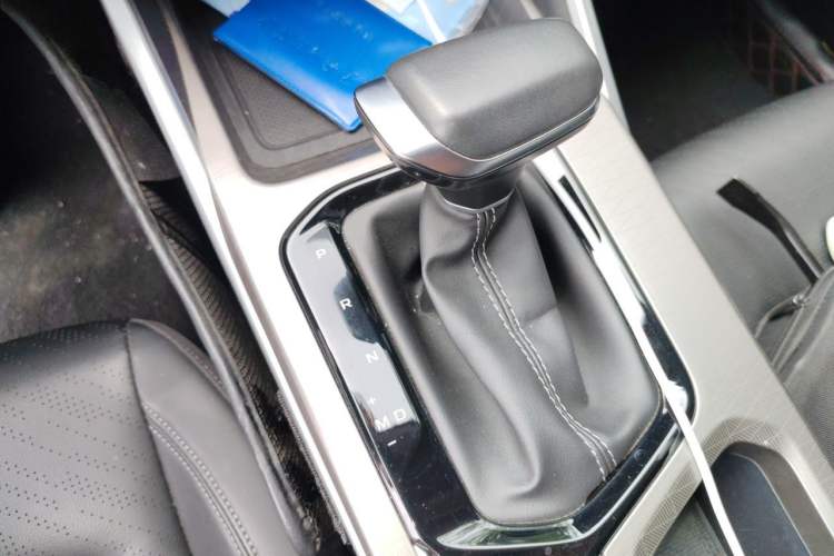 Used Geely Auto Emgrand 2022 4th Generation 1.5L CVT Luxury Model Gear Lever