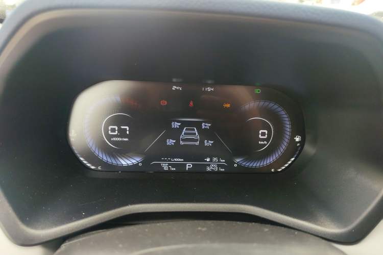 Used Geely Auto Emgrand 2022 4th Generation 1.5L CVT Flagship Model Instrument Cluster