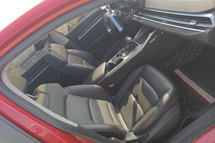Used Geely Auto Emgrand 2022 4th Generation 1.5L CVT Luxury Model Right Front Seat