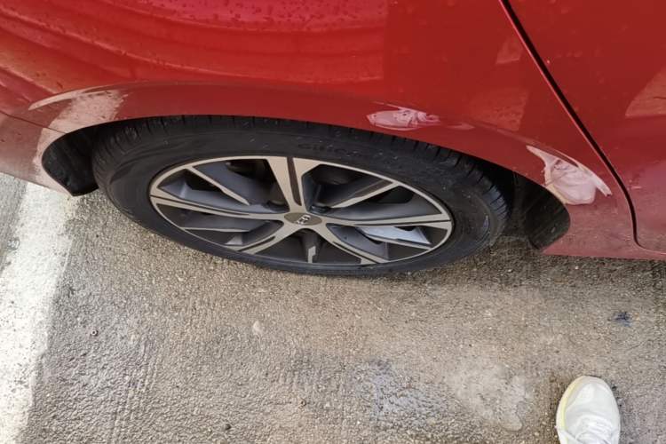 Used Geely Auto Emgrand 2022 4th Generation 1.5L CVT Luxury Model Right Rear Wheel Hub
