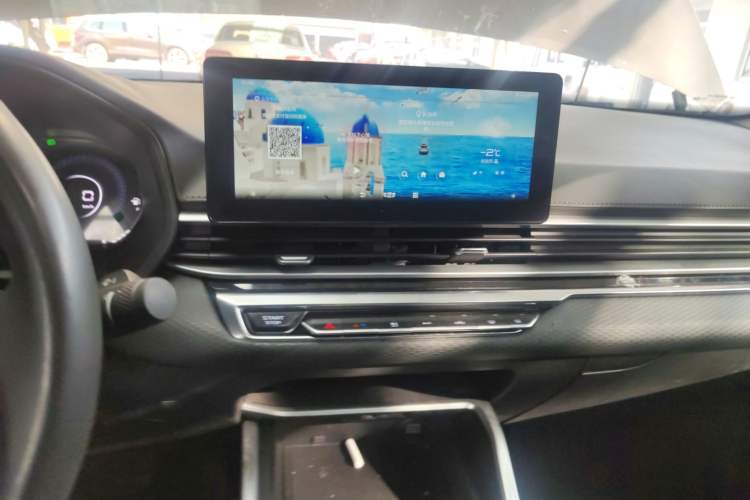 Used Geely Auto Emgrand 2022 4th Generation 1.5L CVT Luxury Model Audio And AC Panel