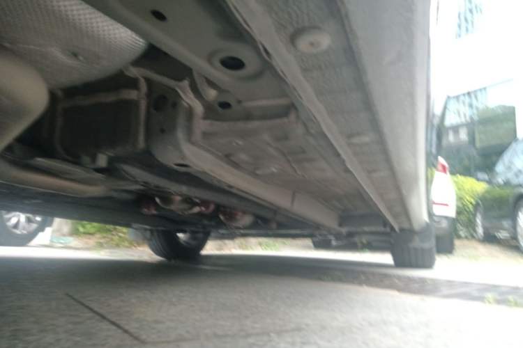 Used Geely Auto Emgrand 2022 4th Generation 1.5L CVT Flagship Model Chassis Rear Right