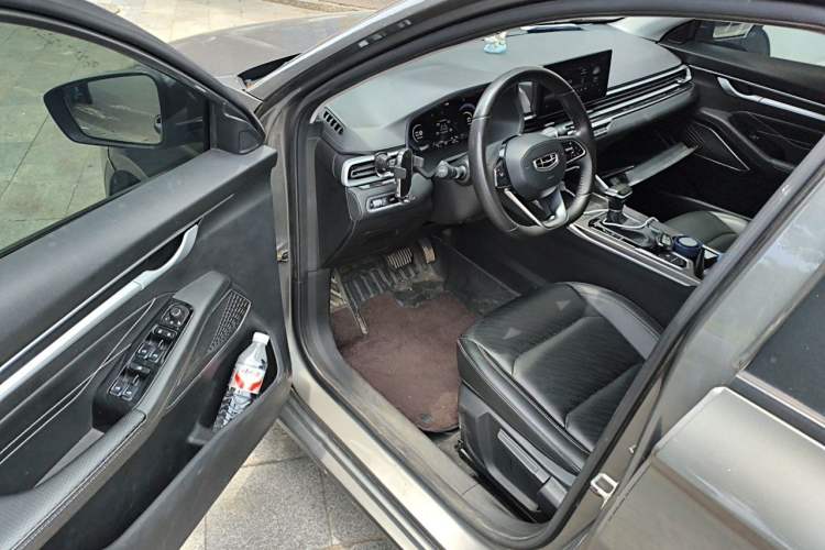 Used Geely Auto Emgrand 2022 4th Generation 1.5L CVT Luxury Model Driver Seat
