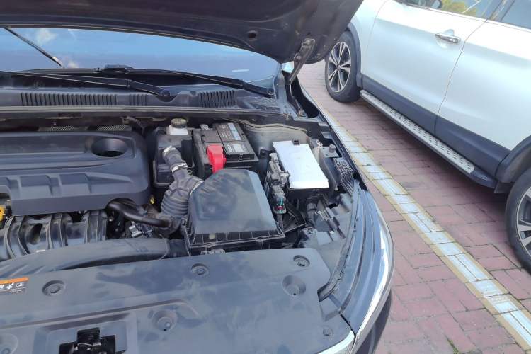 Used Geely Auto Emgrand 2022 4th Generation 1.5L CVT Luxury Model Engine Bay Left