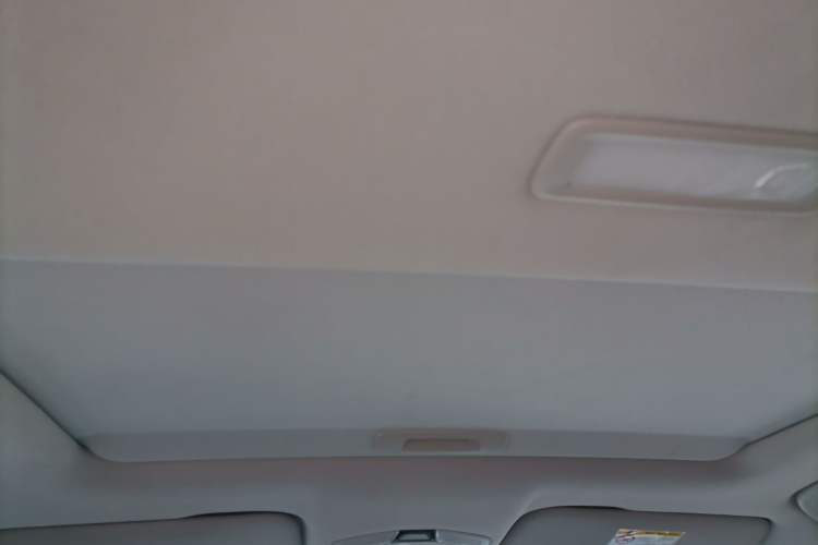 Used Geely Auto Emgrand 2022 4th Generation 1.5L CVT Flagship Model Headliner