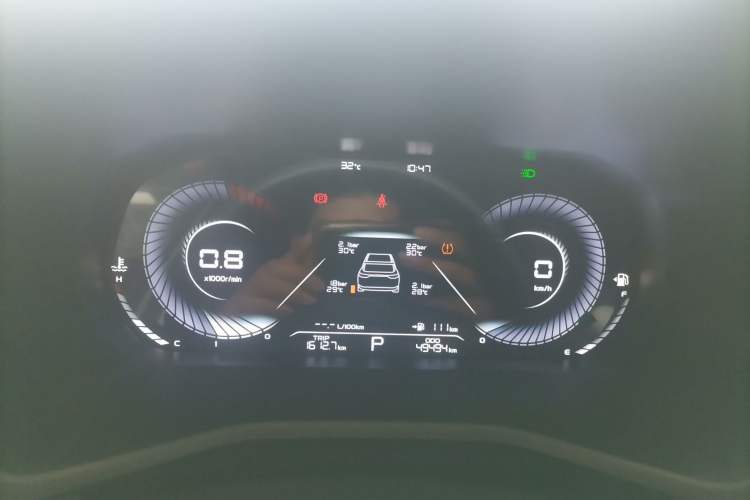 Used Geely Auto Emgrand 2022 4th Generation 1.5L CVT Flagship Model Instrument Cluster