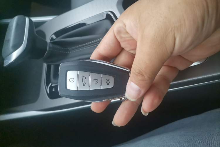 Used Geely Auto Emgrand 2022 4th Generation 1.5L CVT Flagship Model Interior 1