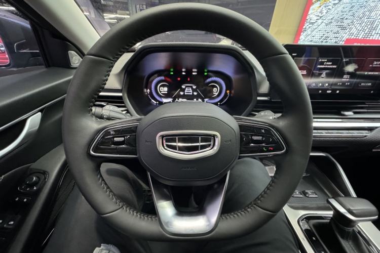 Used Geely Auto Emgrand 2022 4th Generation 1.5L CVT Luxury Model Interior 2