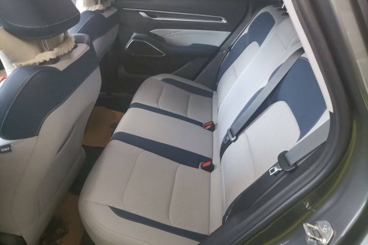 Used Geely Auto Emgrand 2022 4th Generation 1.5L CVT Flagship Model Interior 4