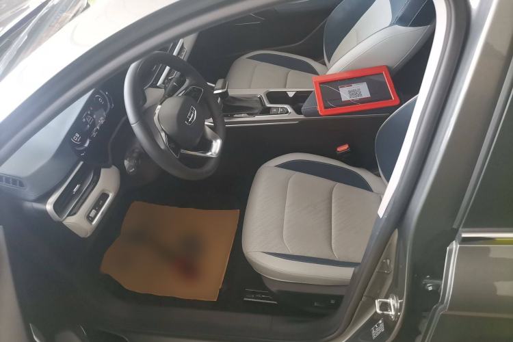 Used Geely Auto Emgrand 2022 4th Generation 1.5L CVT Flagship Model Left Front Seat