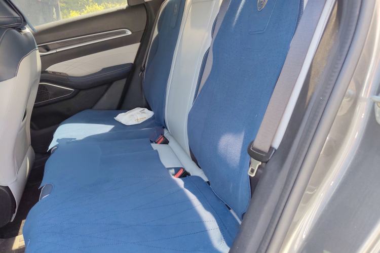 Used Geely Auto Emgrand 2022 4th Generation 1.5L CVT Flagship Model Left Rear Seat
