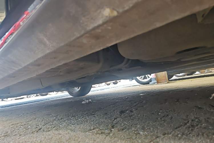 Used Geely Auto Emgrand 2022 4th Generation 1.5L CVT Flagship Model Left Side Sill