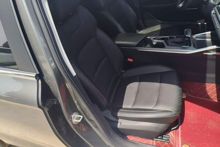 Used Geely Auto Emgrand 2022 4th Generation 1.5L CVT Luxury Model Right Front Seat