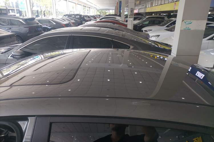 Used Geely Auto Emgrand 2022 4th Generation 1.5L CVT Flagship Model Roof