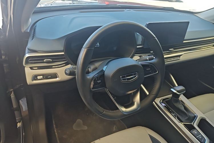 Used Geely Auto Emgrand 2022 4th Generation 1.5L CVT Flagship Model Steering Wheel